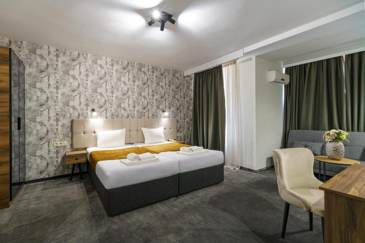 Bistra & Galina Hotel Rusze Kültér fotó