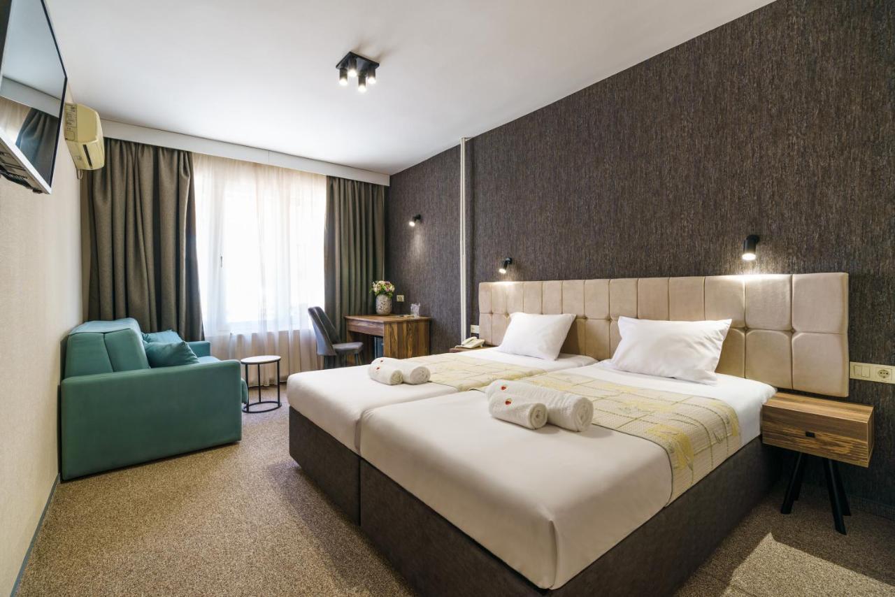 Bistra & Galina Hotel Rusze Kültér fotó