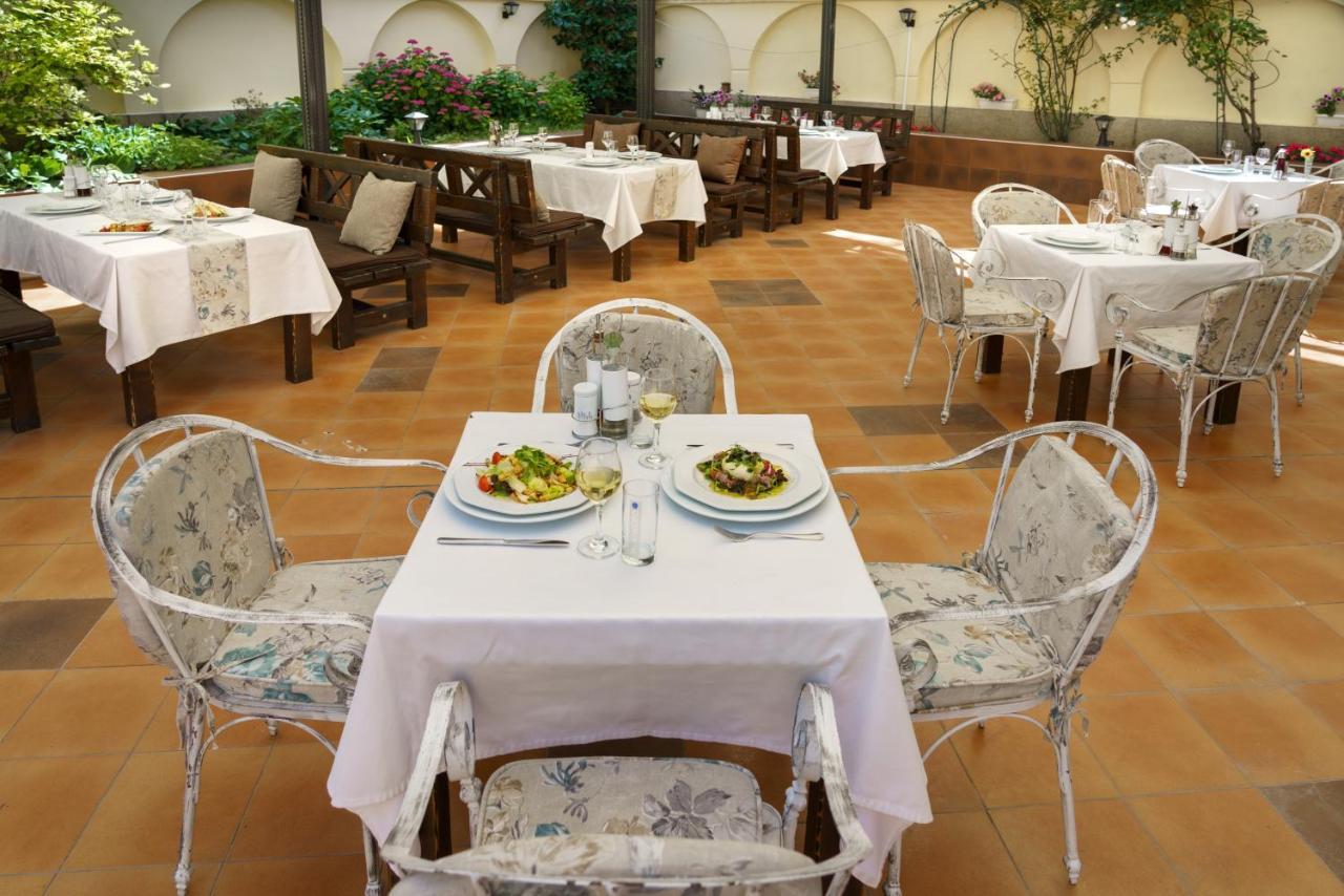 Bistra & Galina Hotel Rusze Kültér fotó