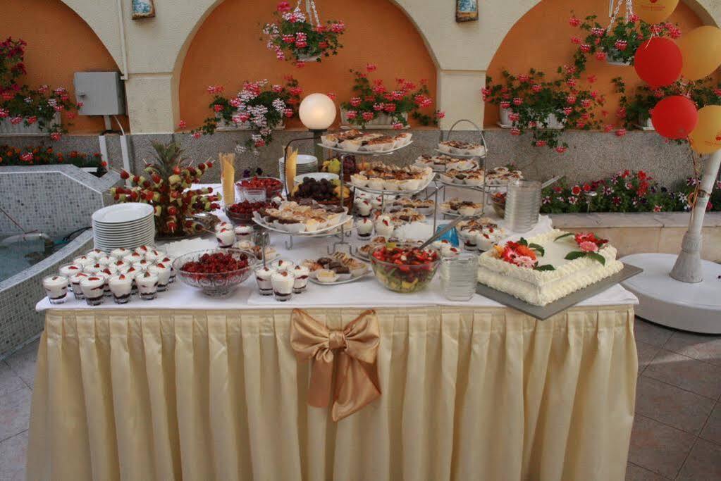 Bistra & Galina Hotel Rusze Kültér fotó